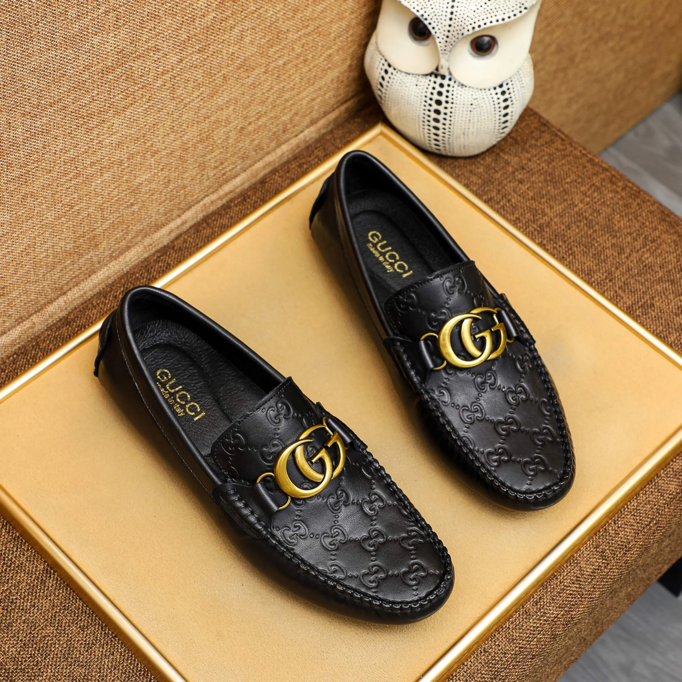 Factory price 380🕷🕷[GUCCI] Gucci's new men's fashion casual slip-on shoes🇨🇳Official website original 1:1 mold opening💯The first layer is made of Italian cowhide🎋🐷Leather lining, original quality, fine workmanship☘Rubber wear-resistant and non-slip outsole, comfortable to wear🌴High-end atmosphere, versatile style, worth owning🍉 Black optional! Code number 38-44 (45.46.47. Can be customized)